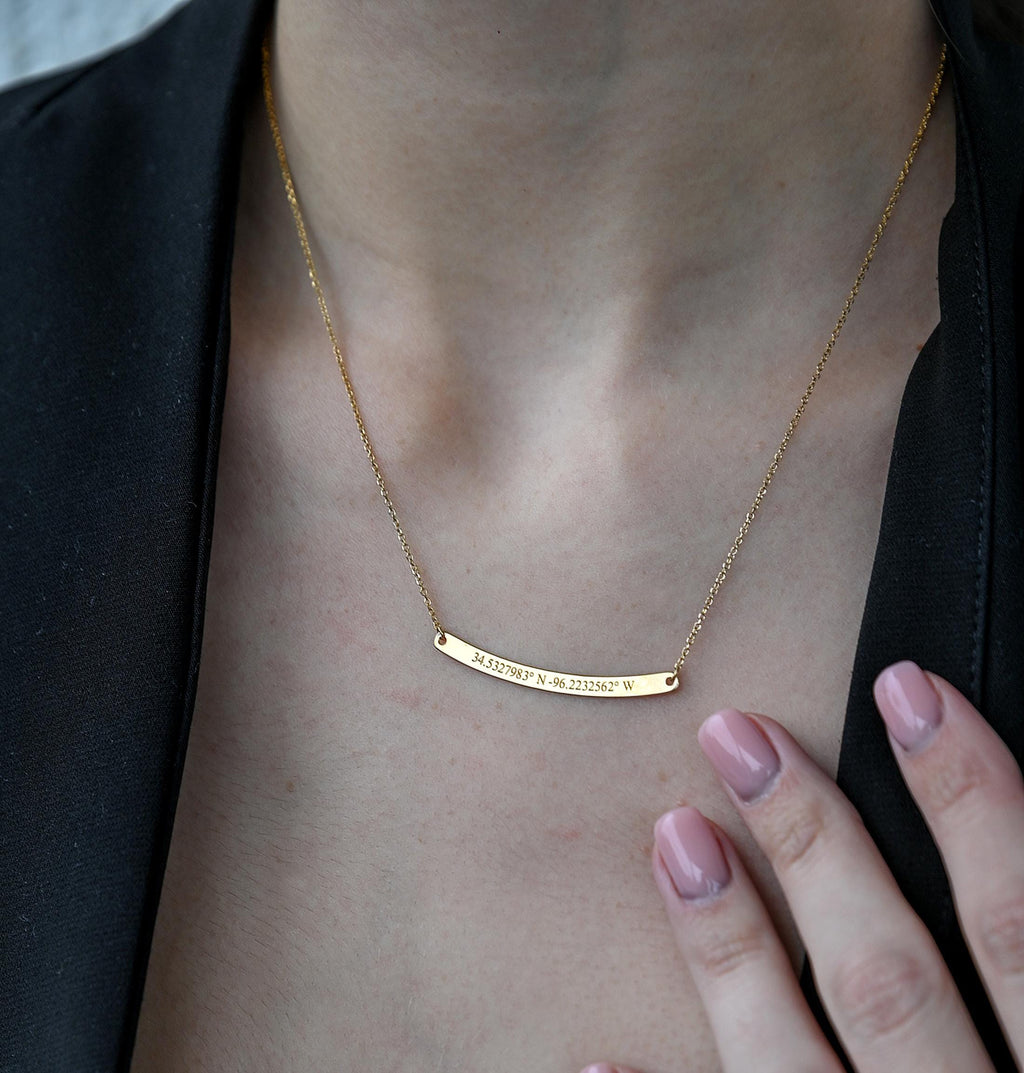 14K Solid Gold Curved Bar Necklace – Personalized Name with Coordinates, gallery view 3 of 10