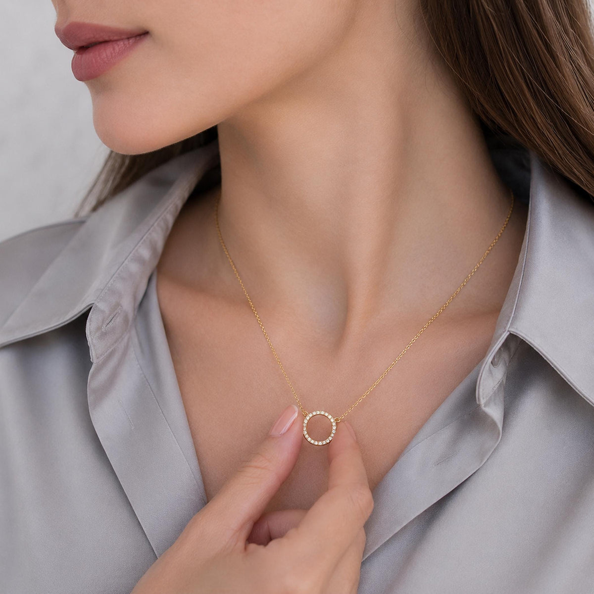 14K Solid Gold Pavé Diamond Circle Necklace – Dainty Halo Pendant, gallery view 2 of 9