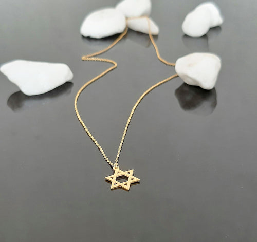 14K Solid Gold Star of David Necklace – Minimalist Jewish Magen Pendant, gallery view 2 of 8