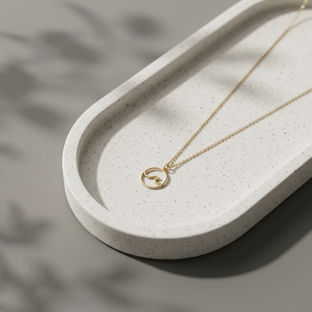 14K solid gold wave necklace, design detail