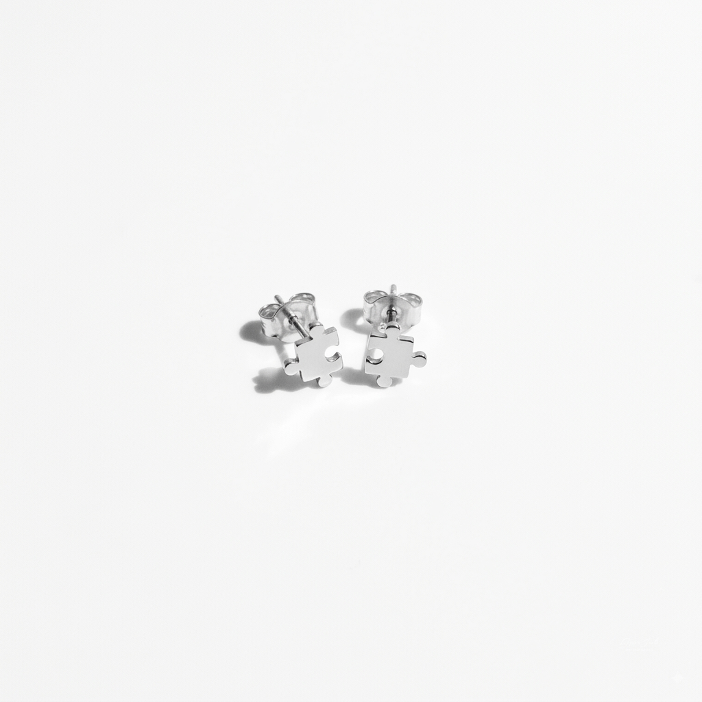 14K solid gold puzzle earrings, product view