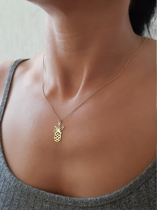 Solid Gold Pineapple pendant necklace