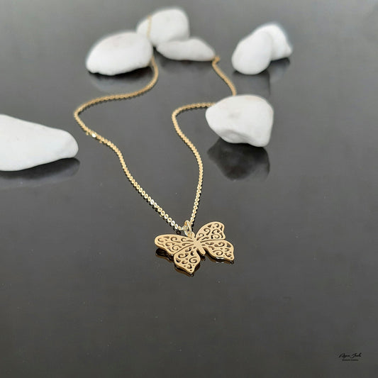 14k yellow gold butterfly pendant necklace